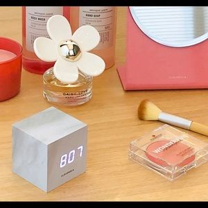 Cloudnola Block Clock